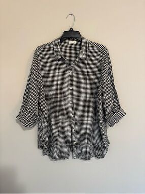 Black & White Gingham Button-Up Shirt